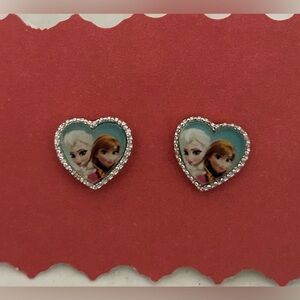 FROZEN HEART EARRINGS ELSA ANNA GIRL’S PIERCED EARS